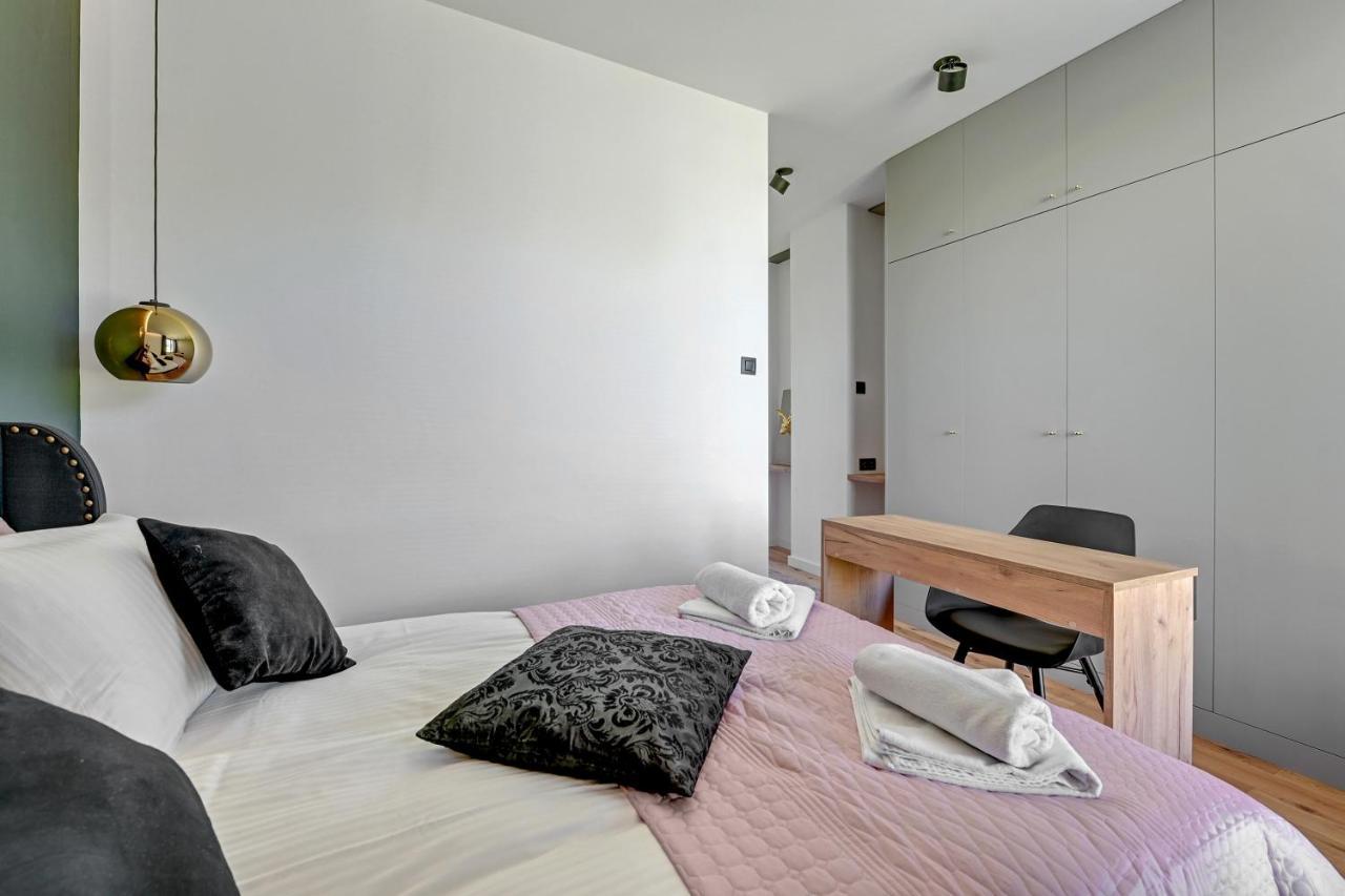Botanica Premium Apartments Гданск Екстериор снимка